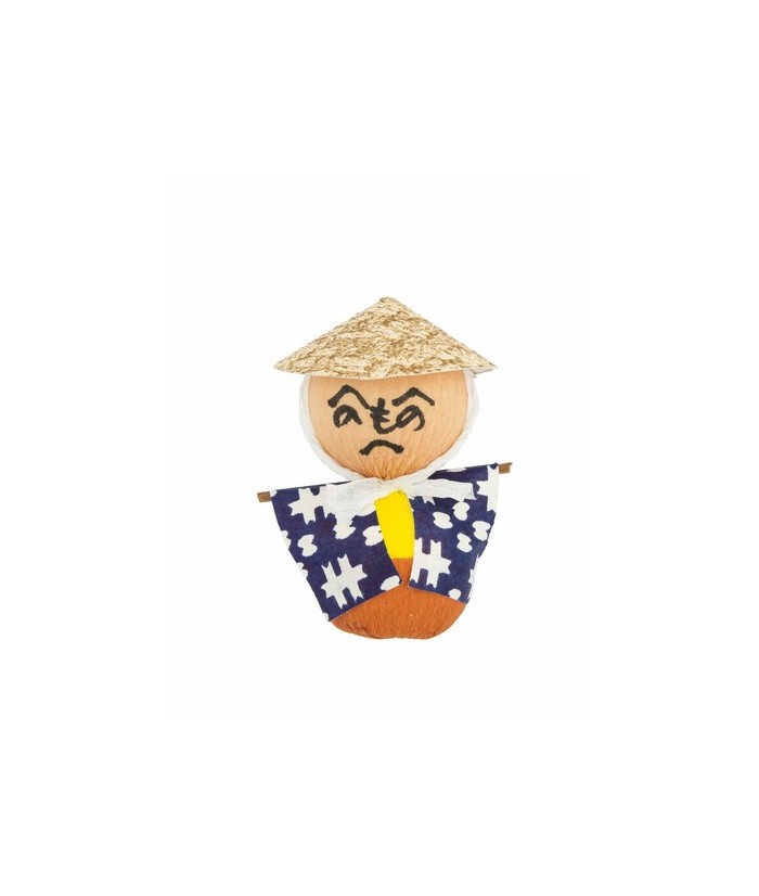 El espantapájaros Kuebiko es un personaje venerado en la mitología japonesa sintoísta. No puede caminar y se dice que es omnisc