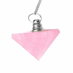 Péndulo Piramide Cuarzo Rosa.
Medidas: 25x25 mm. aprox.