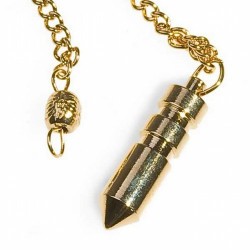 Péndulo metálico dorado forma bala. Engarzado con cadena de acero de aproximadamente 200 mm. de largo Medidas:aprox. 50 mm.
Pr