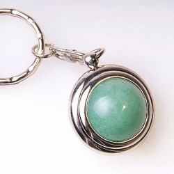 Llavero del zodíaco con Bola de 20 mm de Cuarzo Verde.
Cada llavero está presentado con un cartón informativo donde muestra la