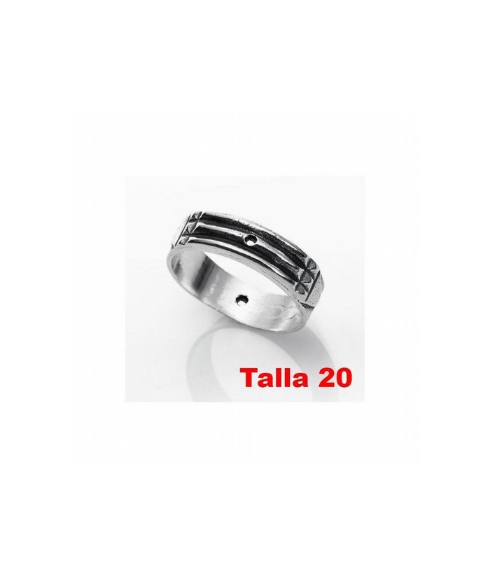 ANILLO ATLANTE

Su historia: En 1860 el egiptólogo D´Agrain descubrió en el Valle de los Reyes ( Egipto) un anillo de piedra,