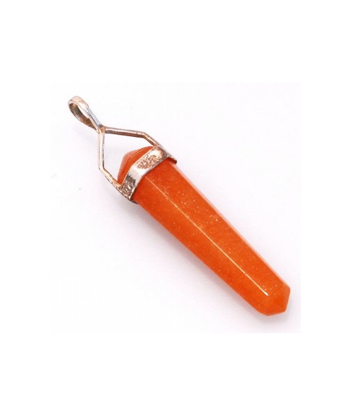Colgante Punta Biterminada de Aventurina Roja de de aprox. 30 mm. de longitud. Con engarce fijo en plata.
El colgante se sirve