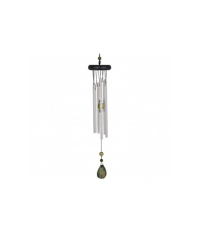 Esta campana de viento corresponde al cuarto chakra, él del corazón, relacionado con el amor y la compasión. Es de color verde 
