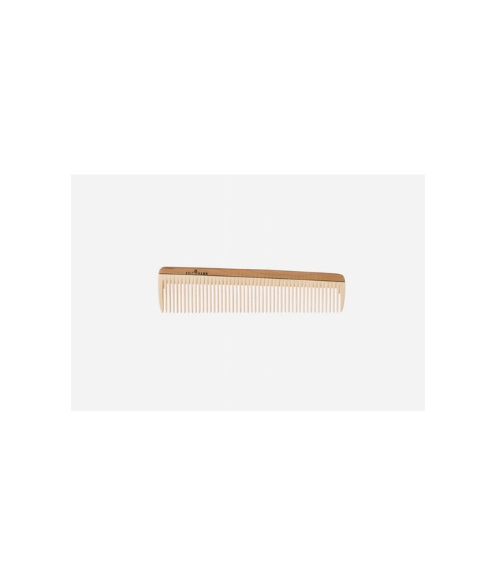 Peine de peluquería, madera, mediana, 18 cm.
Idoneidad: cabello medio largo, liso u ondulado. Largo: 18 cm.