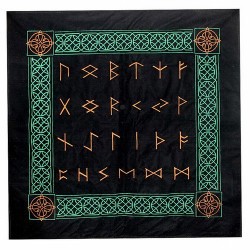 Tapete de terciopelo bordado con los simbolos de las Runas.
Medida: 80x80cm