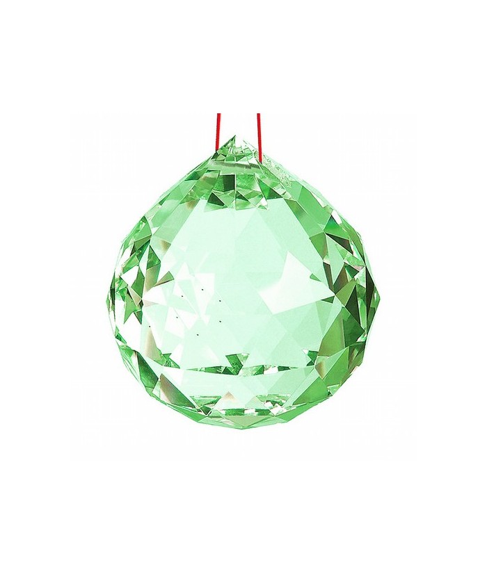 Bola facetada de cristal VERDE de 30 mm. de diametro.
Engarzada en cordón natural.