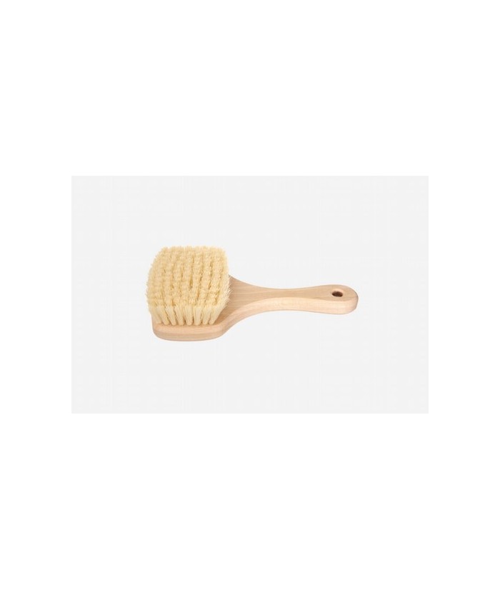 
Cepillo de masaje, mango corto, haya, sisal
Idoneidad: para masaje seco, masaje intensivo. Longitud: 22 cm.