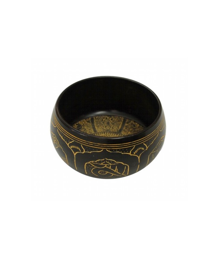 Cuenco tibetano de aluminio pintados con caracteres tibetanos. 
Medida 13.5 X 8.5CM.
Incluye bastón de madera.
El color y el