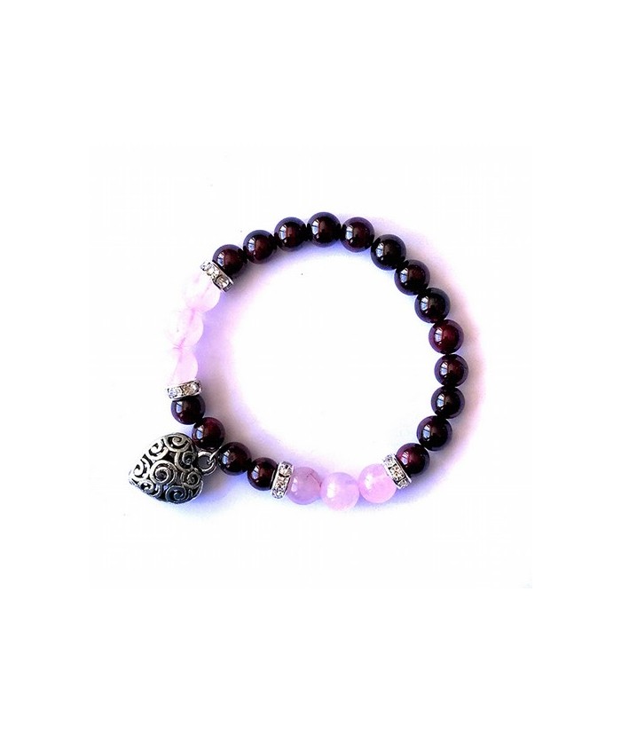 Pulsera de granate y cuarzo rosa en bola de 8 mm. con amuleto colgante de corazón y detalles de circonitas.