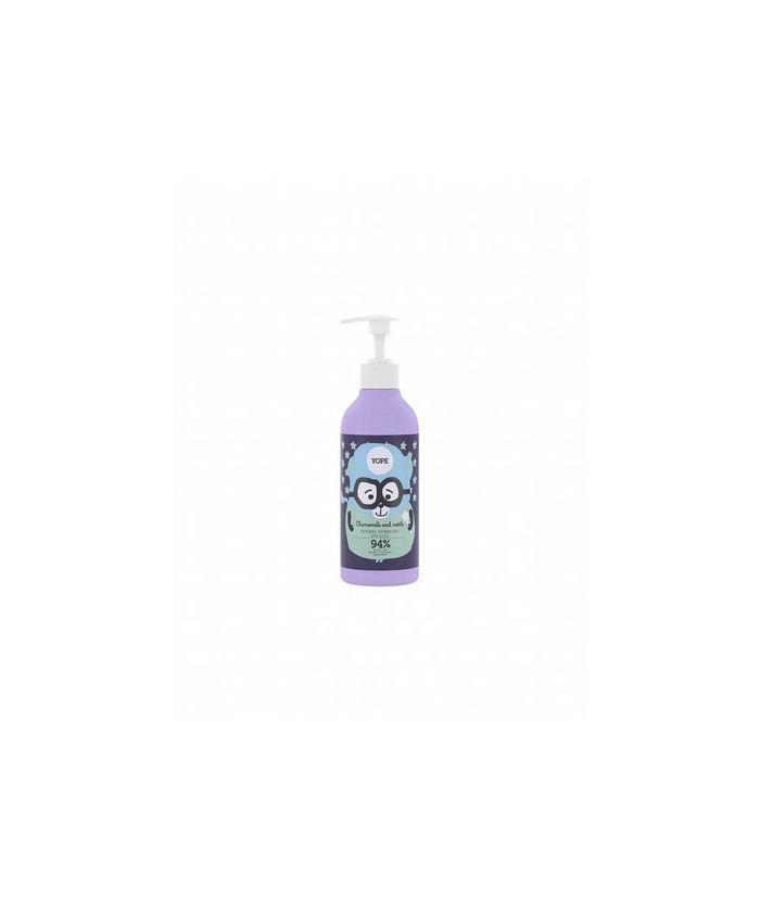 Gel de ducha natural para niños a partir de 3 años. Contiene un elemento limpiador suave, ingredientes botánicos beneficiosos y