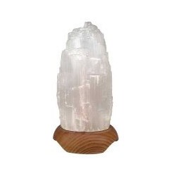 Lámpara selenita con base de madera redonda.
Altura apróximada 20 cm.
Con cable de 1.5 m.