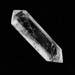 Punta Biterminada de Cristal de Roca procedente de Madagascar.
Peso: Hasta 50 grs. /pieza. 