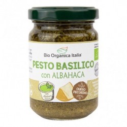 Pesto de albahaca, elaborado con ingredientes de primera calidad, aromatizado con queso, aceite de oliva virgen extra, anacardo