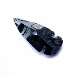 Fabulosa réplica de punta de flecha en Obsidiana negra.

Características: Hechas a mano

Medidas: 8,5x4,5cms. aprox.