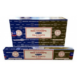 origen: India

Caja de 12 paquetes de 15g.

Masala enrollada a mano en Bangalore