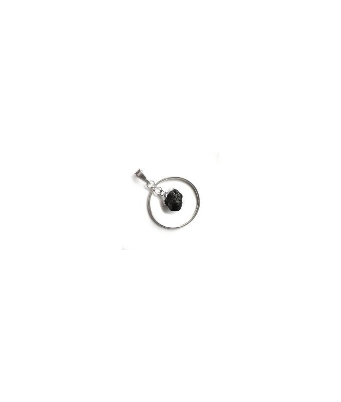 Colgante realizado con Turmalina y baño de plata.

Medida aproximada: 2,5cm.