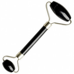Rodillo de Masaje Facial.
Medida: 14cm
Masajeador facial con triple ergonomía en mango y cabezales que permiten una total ada