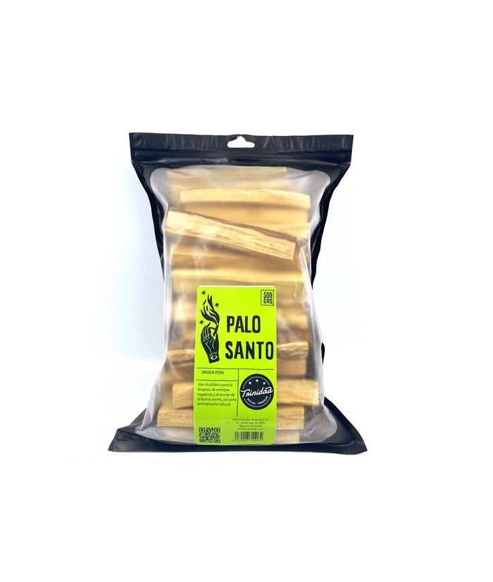 El palo santo es uno de las especies de árboles conocidas por sus beneficios energéticos, ya que su madera suele utilizarse com
