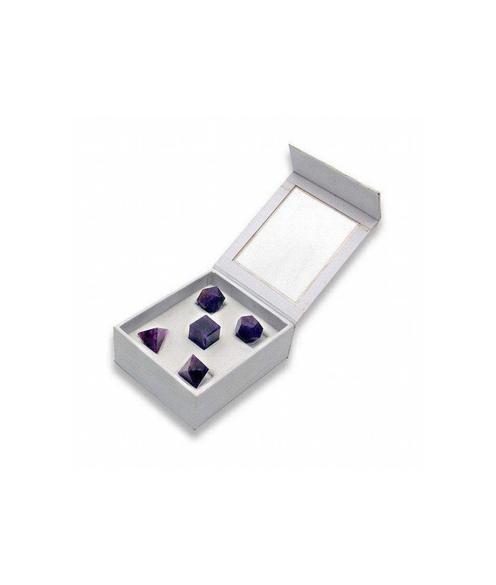 Estuche de cartón contiene 5 poliedros de Platón de Amatista

Medidas de las piezas: 10-15 mm aprox.

Medidas del estuche: 
