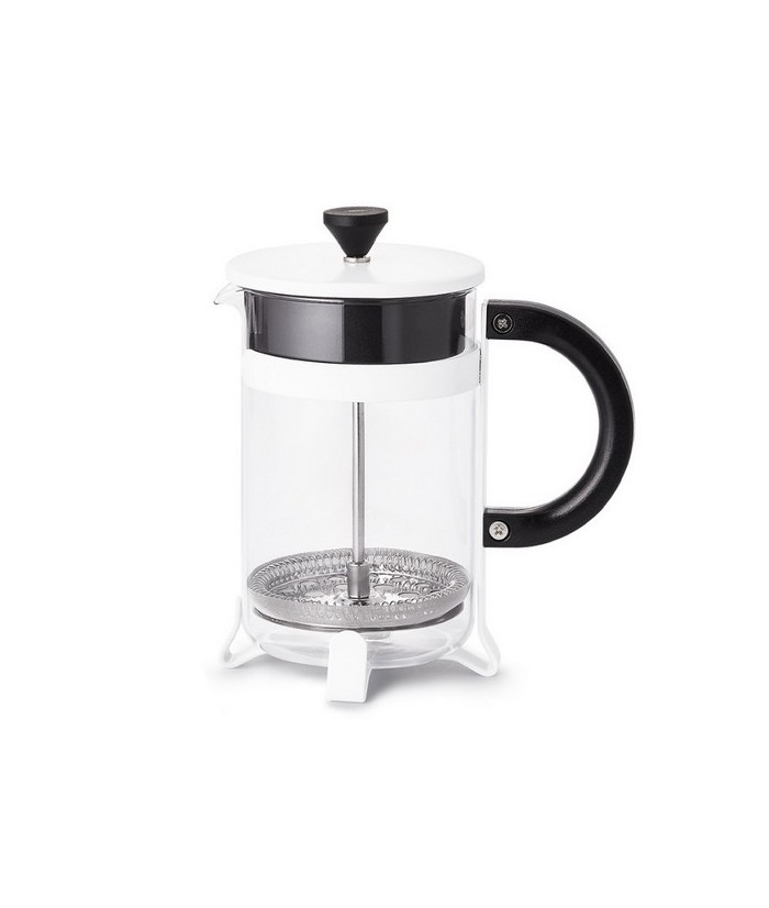 Este tipo de cafetera también se conoce como prensa francesa y es igualmente adecuada para preparar café y té. El café en polvo