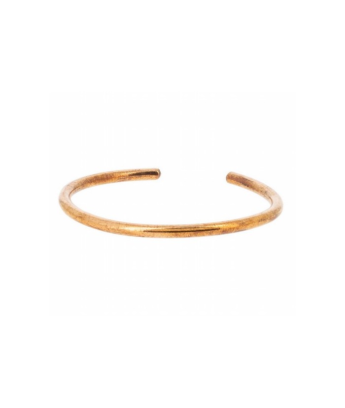 Simbolismo de Satya
Esta pulsera evoca Satya, la verdad en sánscrito. Su forma es sencilla, pero el concepto es profundo: Saty