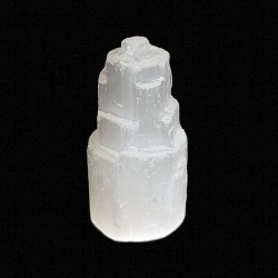 Monolito/torre de Selenita pequeña.

Tamaño: 6,5 x 3 cm aprox.