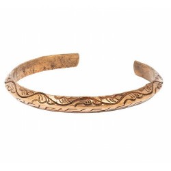 Simbolismo de la Pulsera Sanación
Esta pulsera está decorada con un vasto paisaje, con sus montañas y las nubes en el cielo, q