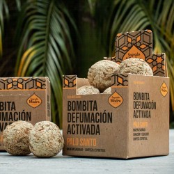 Bombita Defumación Activada Palo Santo X8
Categoría: Bombitas de Defumación Activada x 8
     Hecho a mano
     Hecho con pa