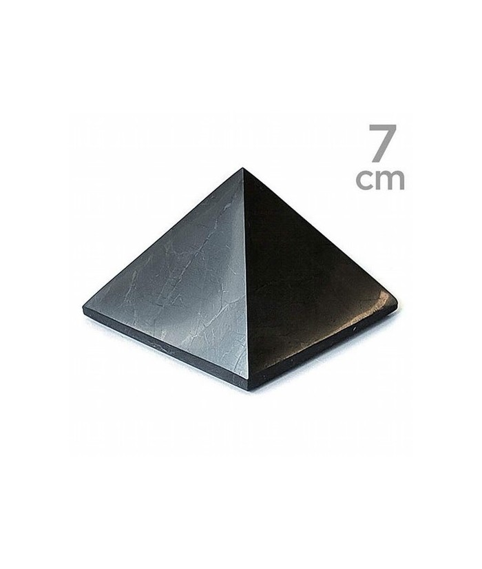 Pirámide Shungita 7 cm.

La Shungita es un carbón de alta rareza,de origen Precàmbrico.Se encuentra en estratos y vetas. Es u