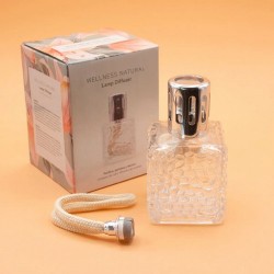 La Lámpara Catalítica Wellness está diseñada para perfumar el ambiente de tu hogar neutralizando cualquier olor y eliminar las 