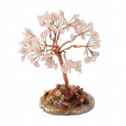 Árbol compuesto de 110 piedras chip (aprox.) de Cuarzo Rosa (de 0,5 a 1 cm).

Base de chapa de Ágata con piedrecitas chip var