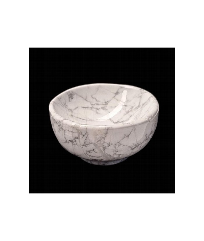 Cuenco de Howlita Blanca.

Medidas: 6,5 cm de diámetro x 4 cm de alto aprox.

Peso: 210 gramos aprox.

PRECIO POR UNIDAD
