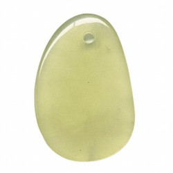 Colgante Plano Jade Verde.

Medidas: 4,5 x 3 cm aprox.

Peso: 15 gramos aprox.