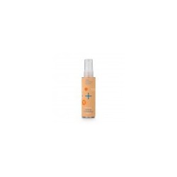 Ectoína, aloe vera y vitamina E 

La ectoína aumenta la hidratación de la piel y la calma. Al mismo tiempo, protege la piel d