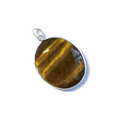 Colgante de Ojo de Tigre en forma oval, bordeado y engarzado en plata.

Tamaño: 3 x 2,5 cm aprox.