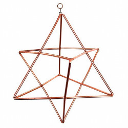 Estrella Merkaba.

Para suspender se vende con cable de suspensión.

La estrella Merkaba representa la conexión del cuerpo 