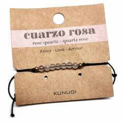 Pulsera de bolas de Cuarzo Rosa de 4mm en hilo negro ajustable.

Tarjeta exclusiva en 3 idiomas.