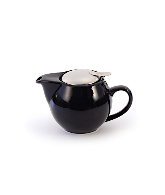 Esta tetera de porcelana negra, de elegante diseño, es la compañera perfecta para el día a día. La tapa de acero inoxidable, co