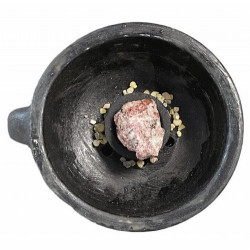 Para incienso en grano
Diámetro: 10cm


Altura: 8cm