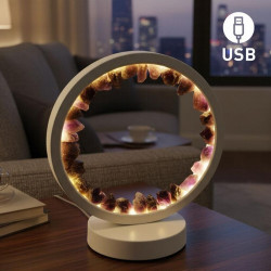 Lámpara de mesa/escritorio redonda de Amatista en color blanco.

Iluminación LED fácil y rápida mediante cable USB.

Esta l