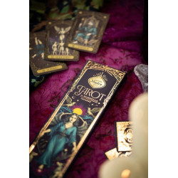 Incienso Tarot de Marsella Magnolia  Olibano Sagrada Madre. Varitas de incienso artesanal con aroma floral y amaderado, ideale