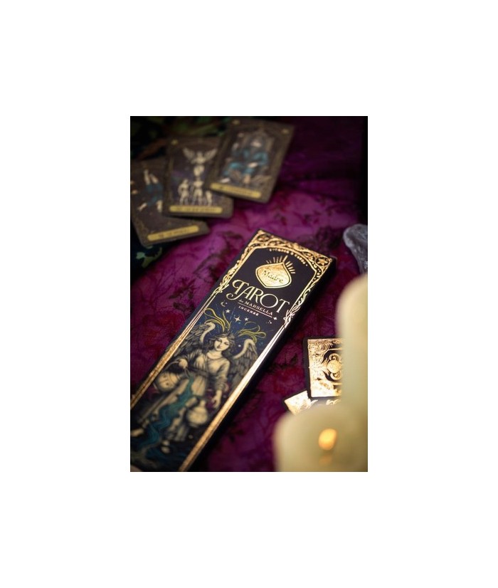 ncienso Tarot de Marsella Pimienta Rosa  Olibano Sagrada Madre. Varitas de incienso artesanal con aroma picante y amaderado, i