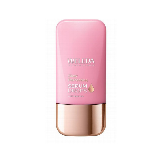 El Glow Booster, con extracto de regaliz y pigmentos reflectores de luz, realza la luminosidad del rostro y ayuda a reducir vis