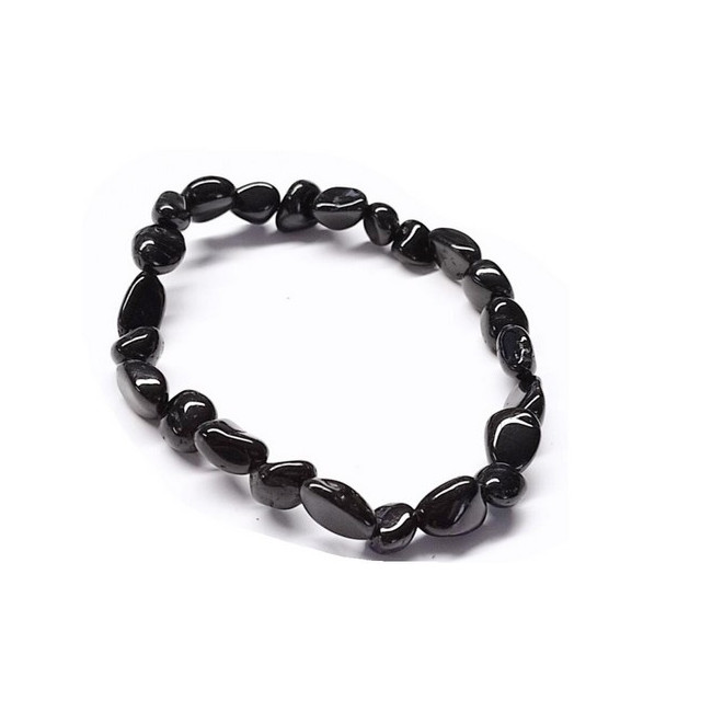 Pulsera de Turmalina rodado irregular con medidas 6x9mm.

En goma elástica.