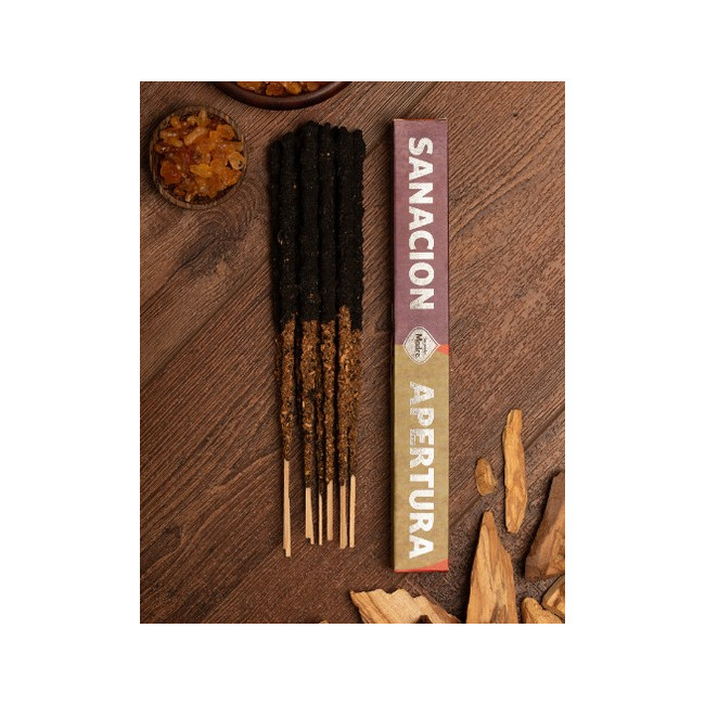 Estos sahumerios Duos combinan el palo santo y el incienso en una sinergia armoniosa. El aroma del palo santo sana el alma y, j