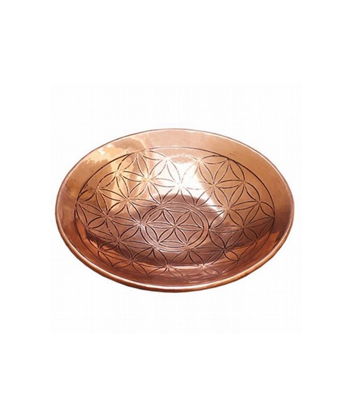 Plato hondo de cobre con símbolo grabado de Flor de la vida

Medidas: 15 cm diámetro aprox.