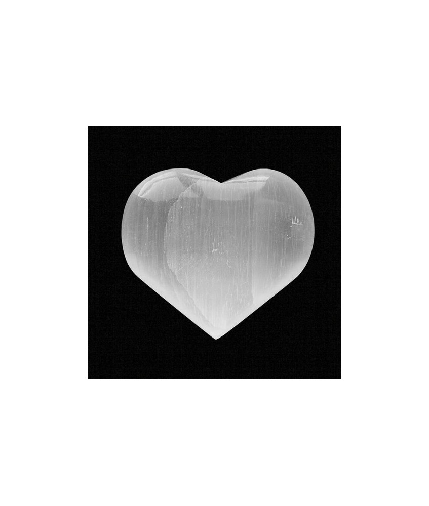 Corazón de Selenita.

Tamaño: 7 x 6 cm aprox.
