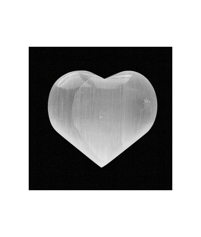 Corazón de Selenita.

Tamaño: 7 x 6 cm aprox.
