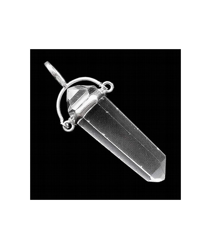 Colgante Punta Biterminada de Cristal de Roca

Aprox. 3 cm. de longitud.

Con engarce basculante en plata.

El colgante s