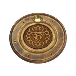 Engraved wood incense holder.
Size: 100mm diameter.